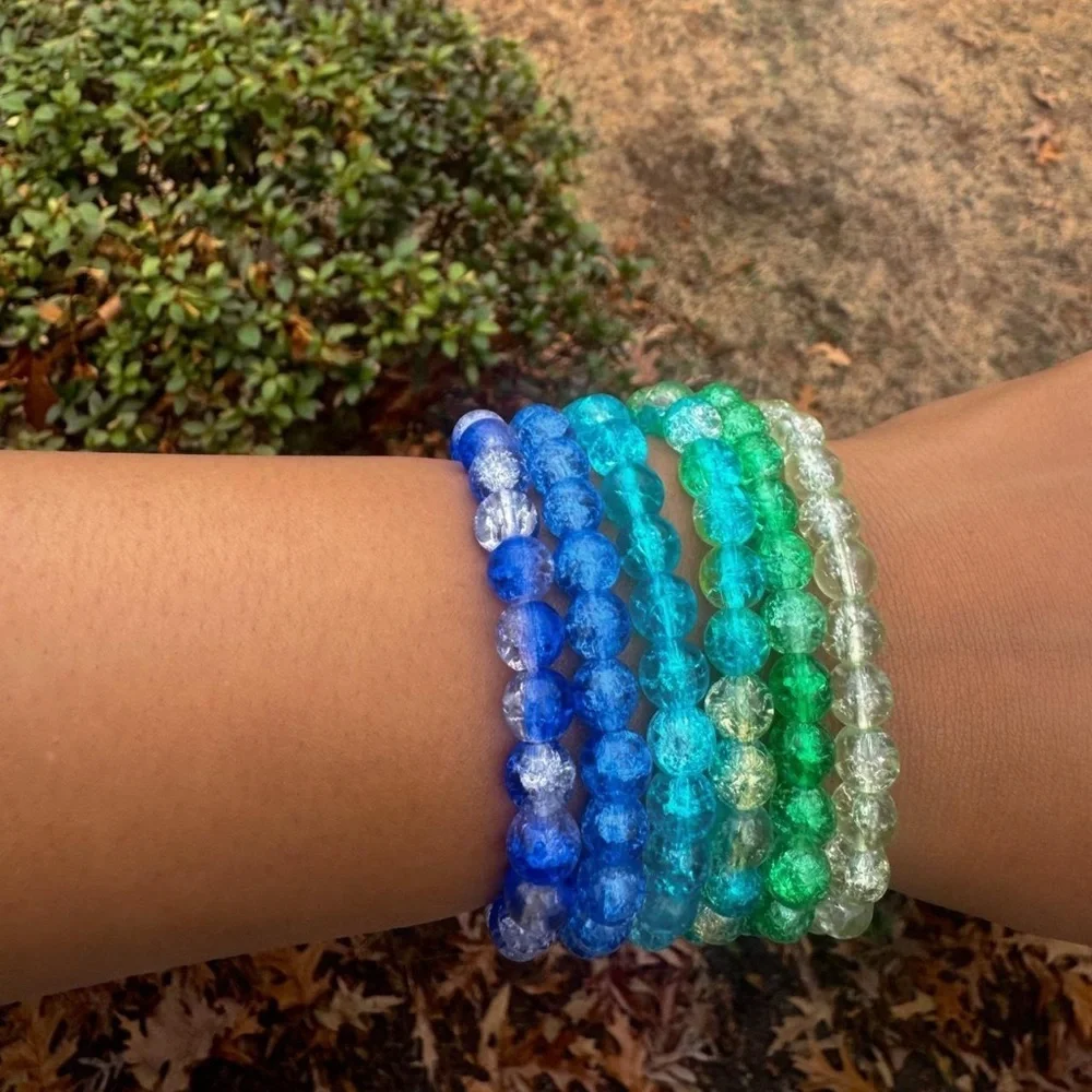 Royal Blue Crackle Glass Bead Bracelet